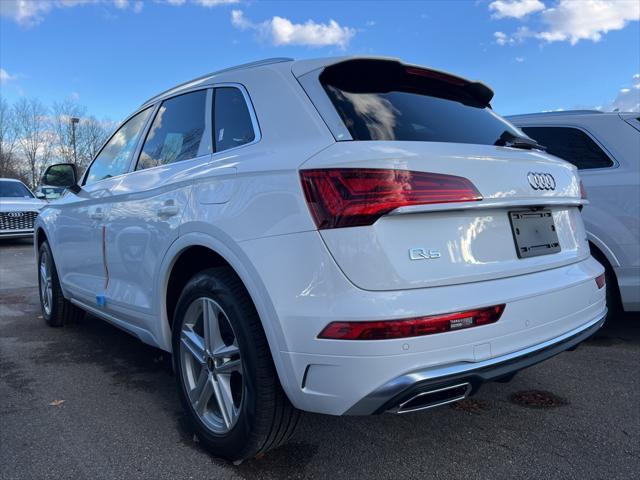 new 2025 Audi Q5 car, priced at $61,880