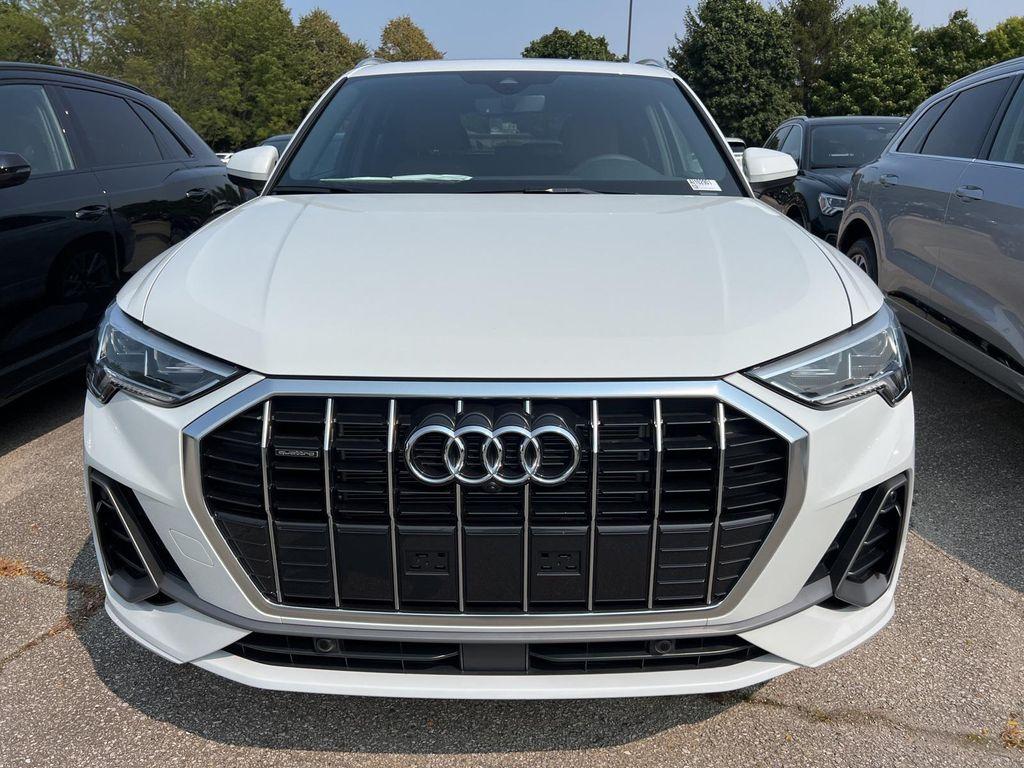 new 2025 Audi Q3 car, priced at $44,102
