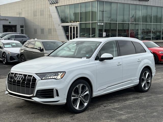 used 2022 Audi Q7 car, priced at $46,400