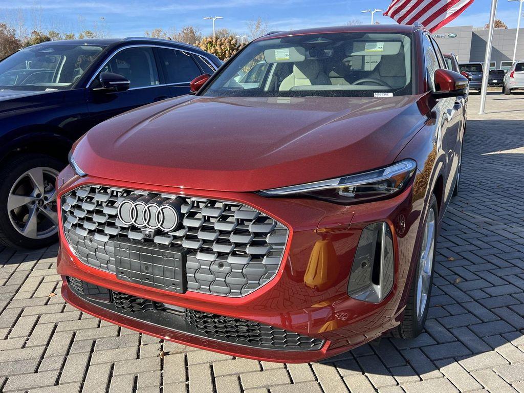 new 2025 Audi Q5 car, priced at $61,282
