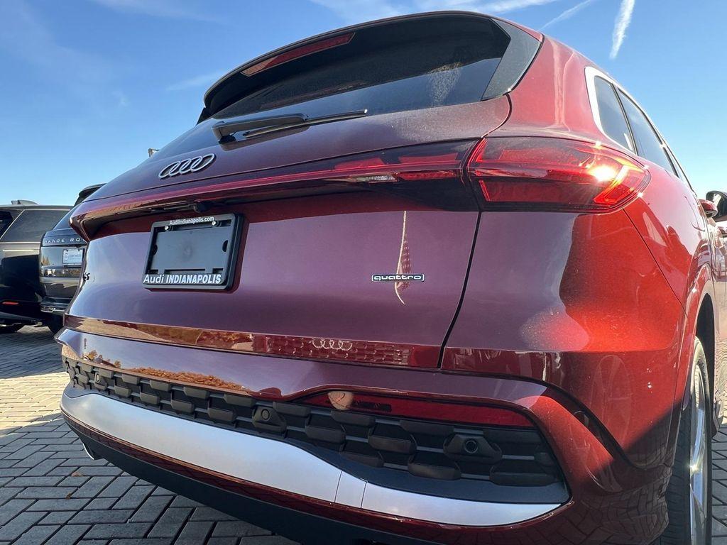 new 2025 Audi Q5 car, priced at $61,282