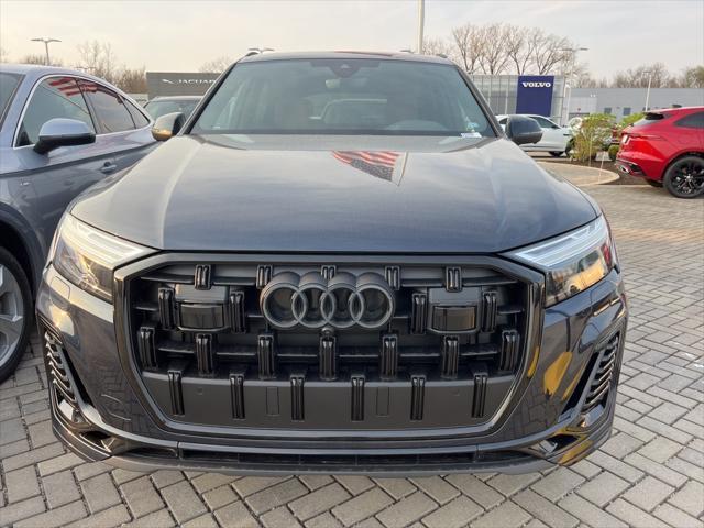 new 2025 Audi Q7 car, priced at $77,840