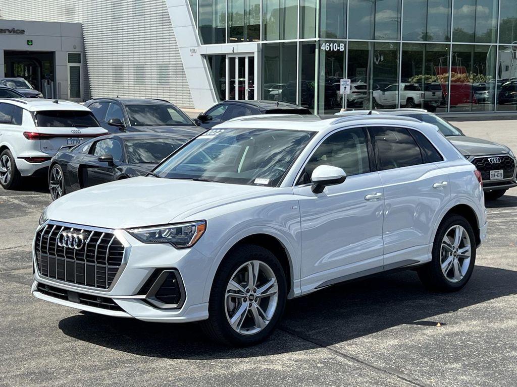 used 2022 Audi Q3 car, priced at $32,800