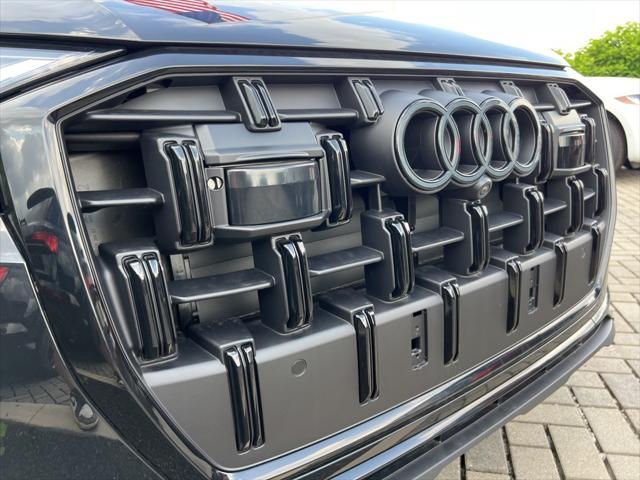 new 2025 Audi Q7 car, priced at $77,450