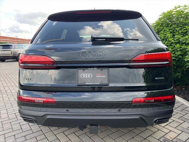 new 2025 Audi Q7 car, priced at $77,450