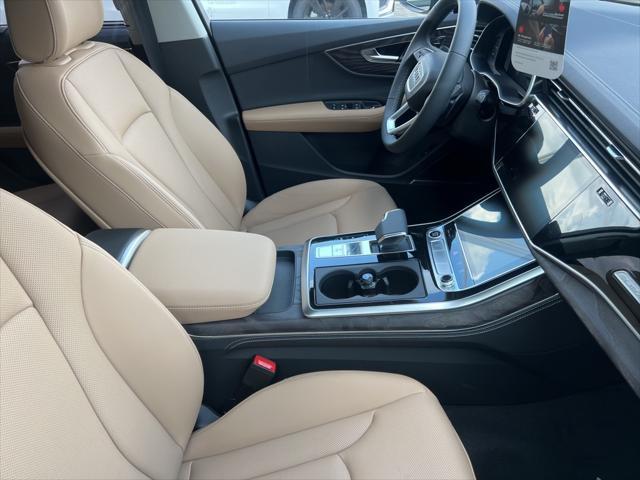 new 2025 Audi Q7 car, priced at $77,450