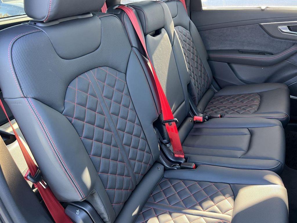 new 2026 Audi Q7 car, priced at $87,565
