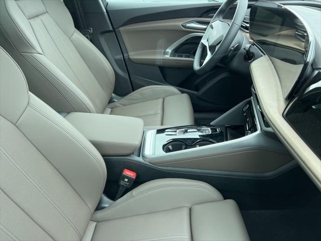 new 2025 Audi Q5 car, priced at $61,300