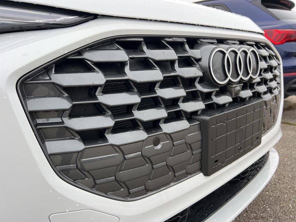 new 2025 Audi Q5 car, priced at $58,753