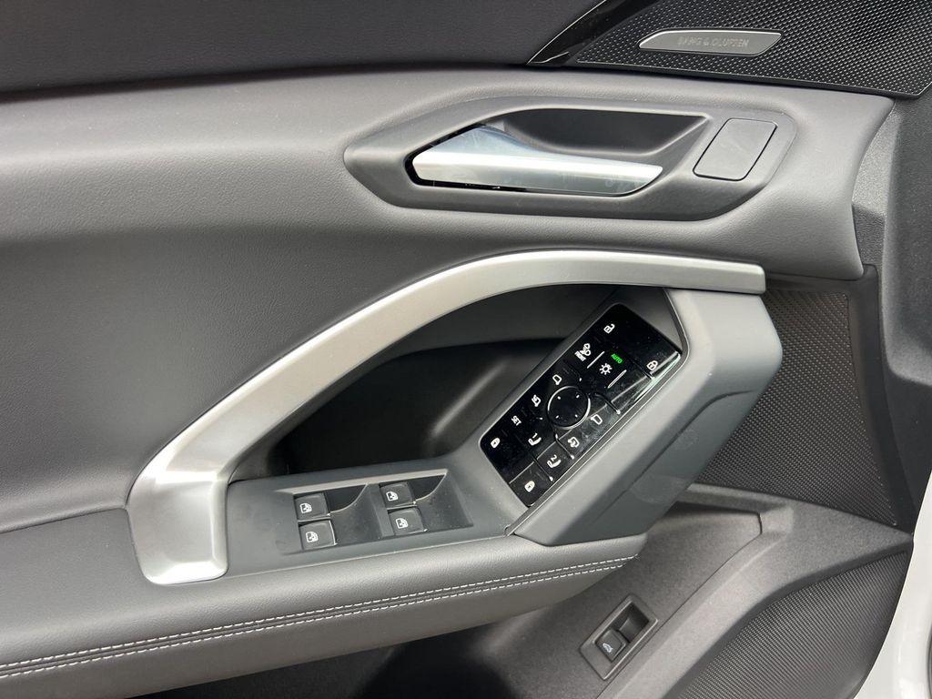 new 2025 Audi Q5 car, priced at $58,753