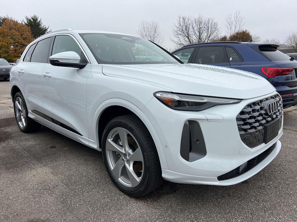 new 2025 Audi Q5 car, priced at $58,753