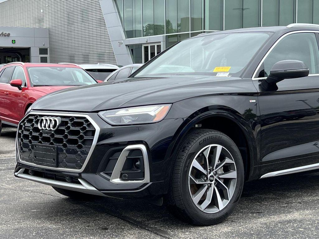 used 2022 Audi Q5 car, priced at $38,400