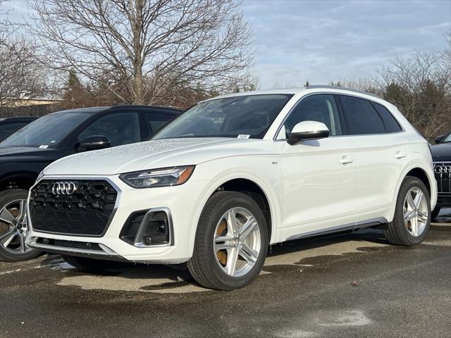 new 2025 Audi Q5 car, priced at $66,570