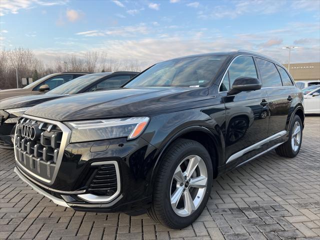 new 2025 Audi Q7 car, priced at $65,205