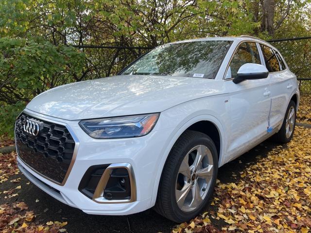 new 2025 Audi Q5 car, priced at $58,175