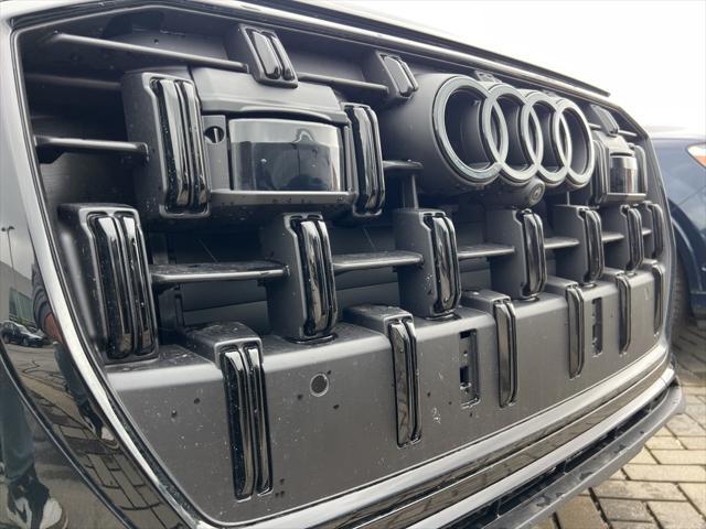 new 2025 Audi Q7 car, priced at $76,555