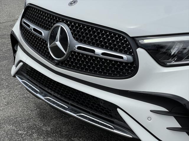 used 2024 Mercedes-Benz GLC 300 car, priced at $45,600