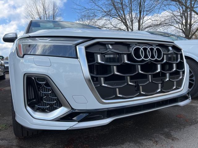 new 2025 Audi SQ7 car, priced at $98,040