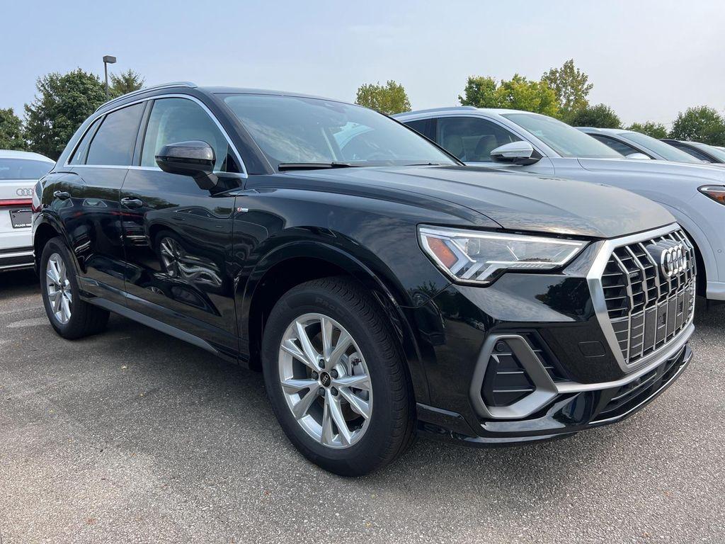 new 2025 Audi Q3 car, priced at $42,992