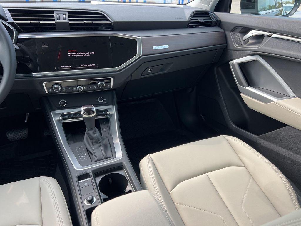 new 2025 Audi Q3 car, priced at $42,992