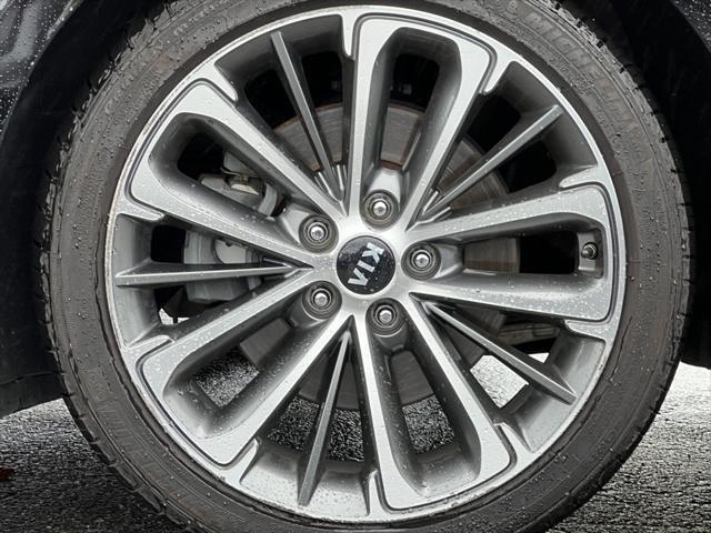 used 2019 Kia Cadenza car, priced at $13,500
