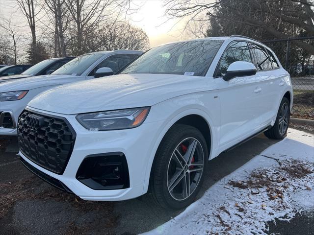 new 2025 Audi Q5 car, priced at $67,840