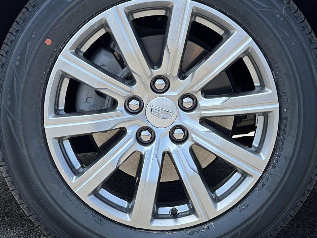 used 2023 Cadillac XT4 car, priced at $30,500