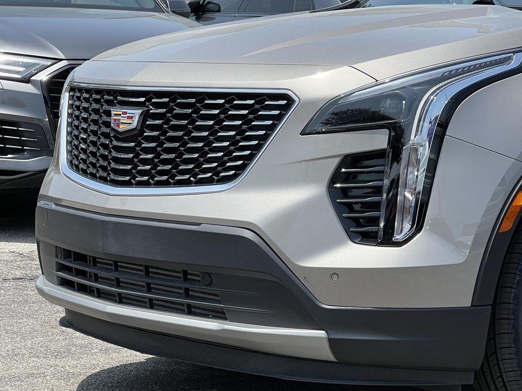 used 2023 Cadillac XT4 car, priced at $30,500