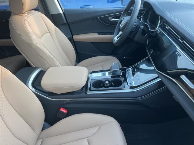 new 2025 Audi Q7 car, priced at $76,295
