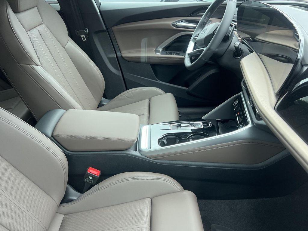 new 2025 Audi Q5 car, priced at $61,980