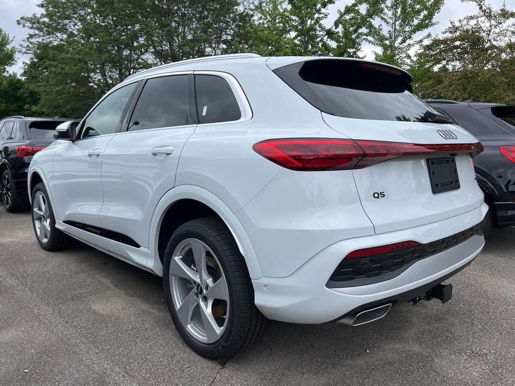 new 2025 Audi Q5 car, priced at $61,980