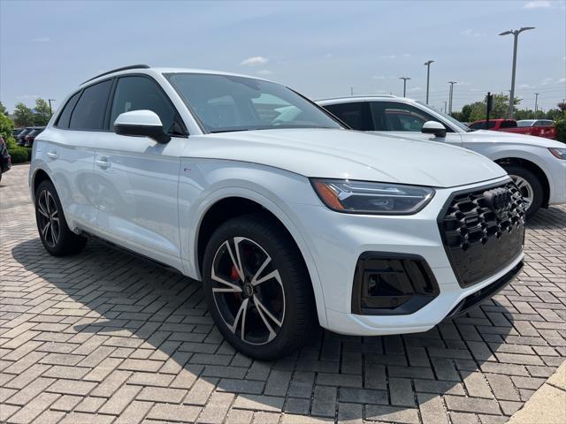 new 2025 Audi Q5 car, priced at $60,330