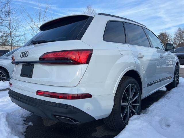 new 2025 Audi Q7 car, priced at $69,530