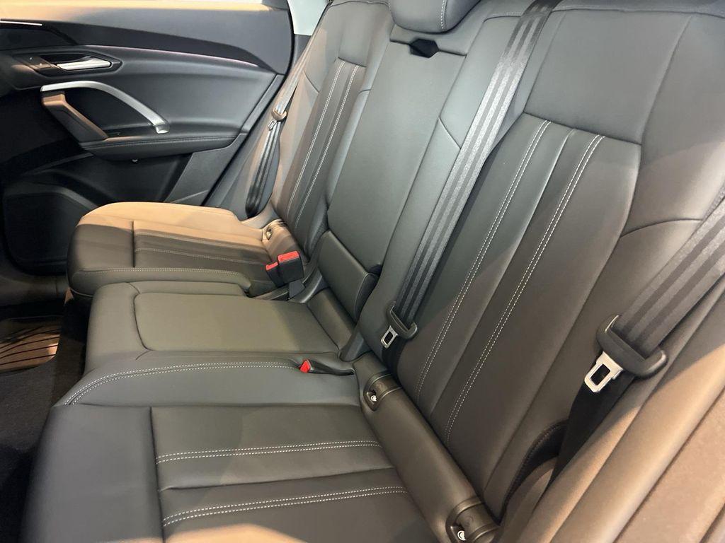 new 2025 Audi Q5 car, priced at $54,552