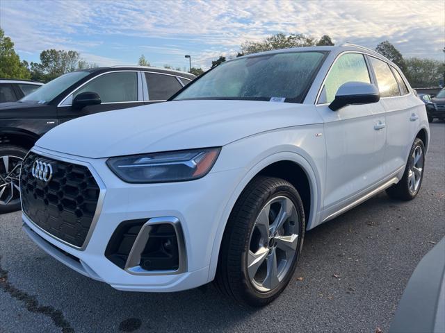 new 2024 Audi Q5 car, priced at $55,980