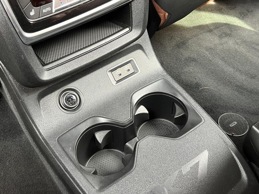 used 2021 BMW X7 car, priced at $35,800