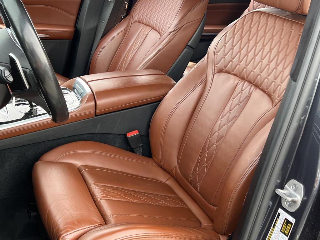 used 2021 BMW X7 car, priced at $35,800