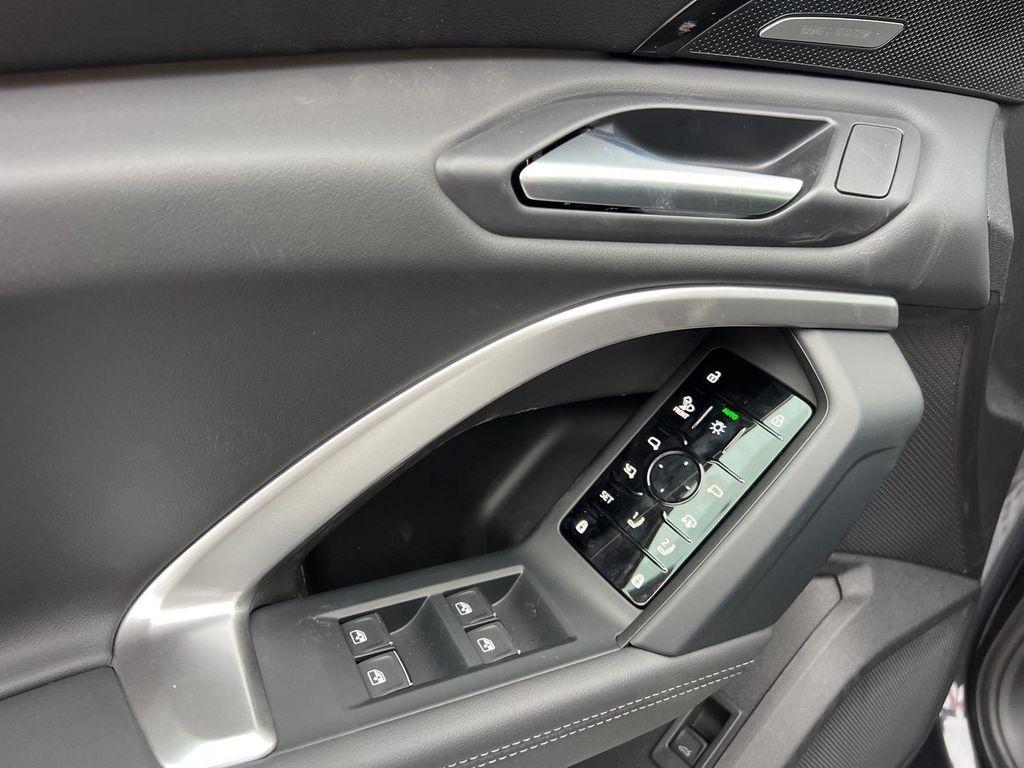 new 2025 Audi Q5 car, priced at $61,430