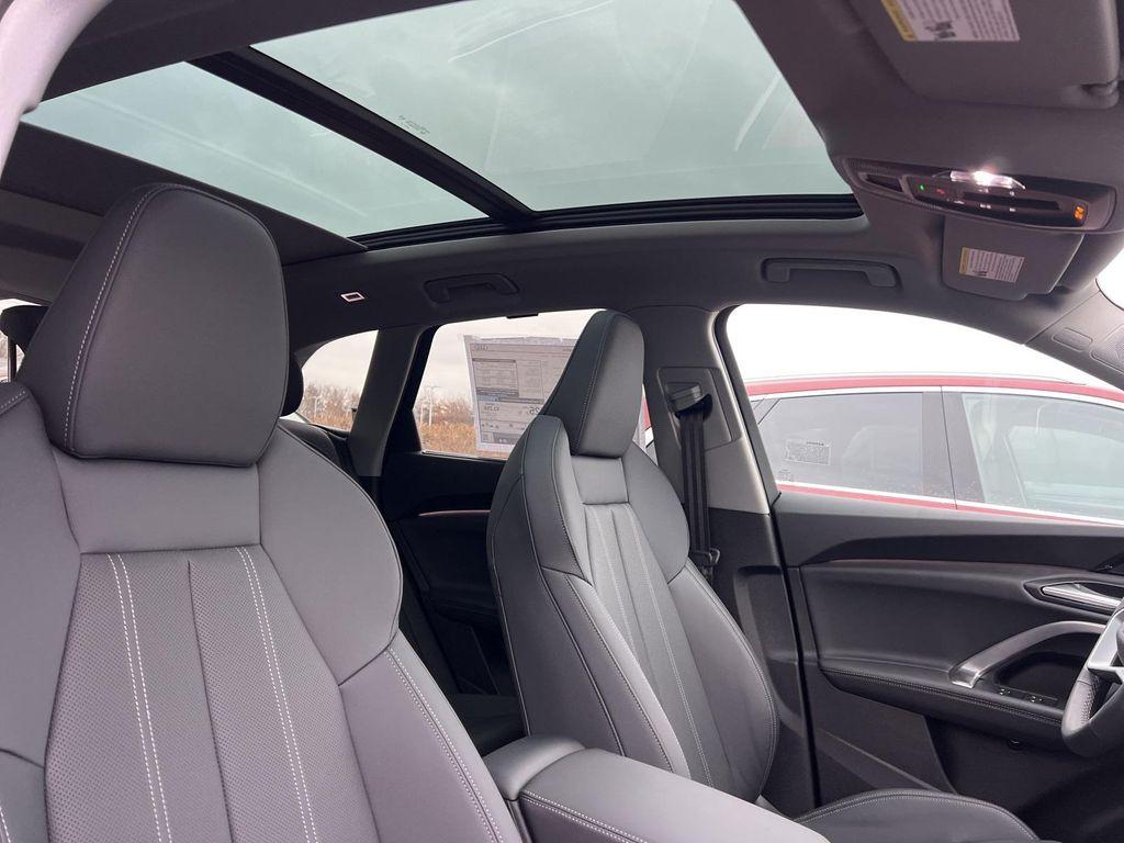 new 2025 Audi Q5 car, priced at $61,430