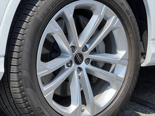 used 2025 Audi Q7 car, priced at $66,000