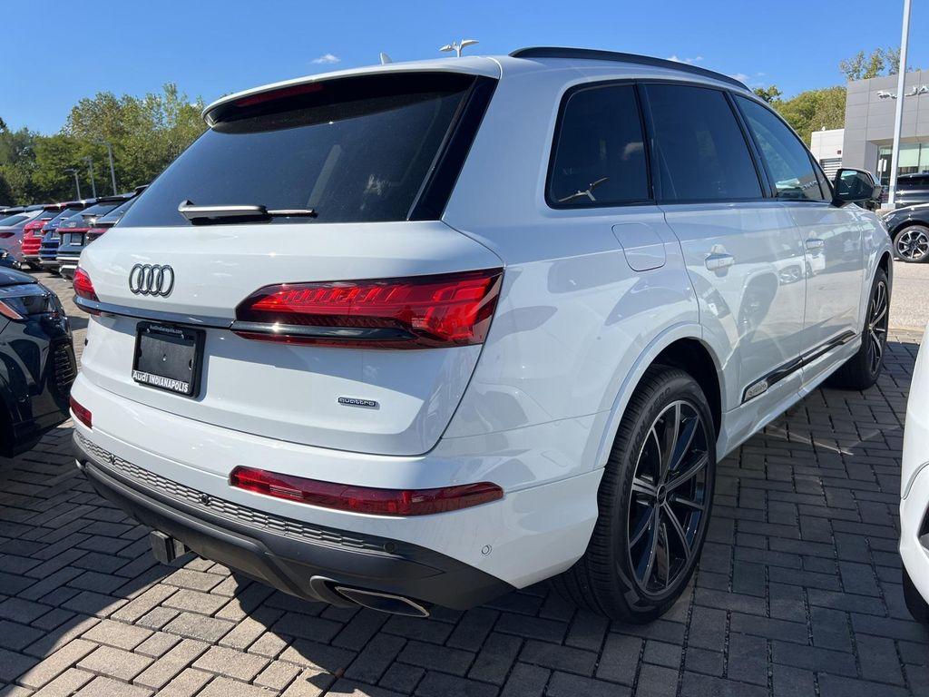 new 2026 Audi Q7 car, priced at $72,740