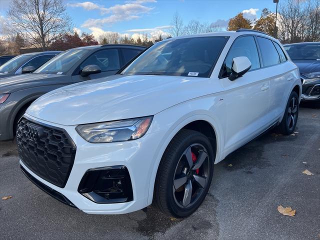 new 2024 Audi Q5 car, priced at $58,090