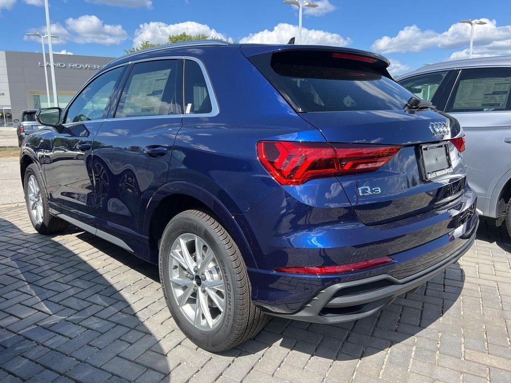 new 2025 Audi Q3 car, priced at $42,756