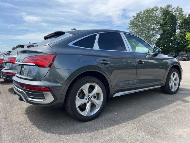 new 2024 Audi Q5 car, priced at $60,425