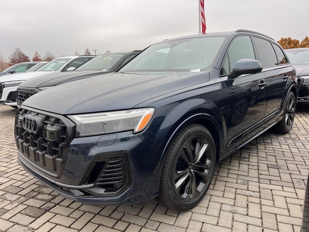 new 2026 Audi Q7 car, priced at $76,940