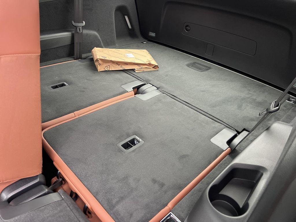 new 2026 Audi Q7 car, priced at $76,940