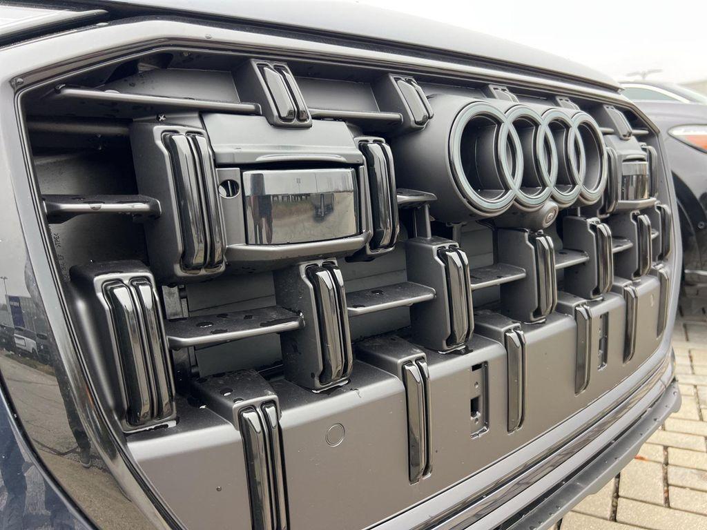 new 2026 Audi Q7 car, priced at $76,940