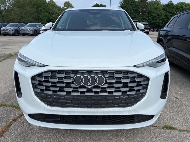 new 2025 Audi Q5 car, priced at $61,300