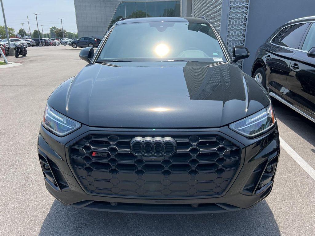 used 2024 Audi SQ5 car, priced at $53,800