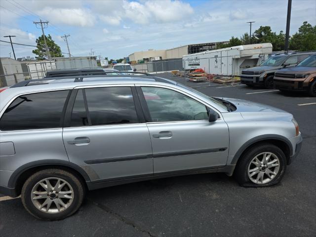 used 2004 Volvo XC90 car, priced at $4,994